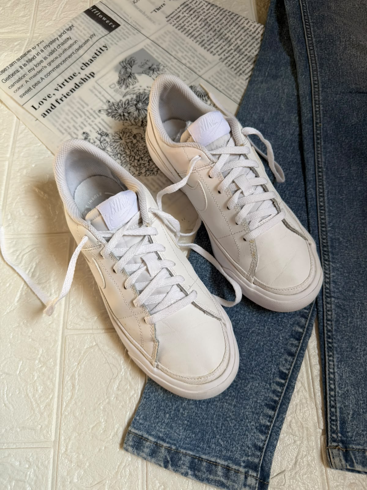 Nike court legacy
