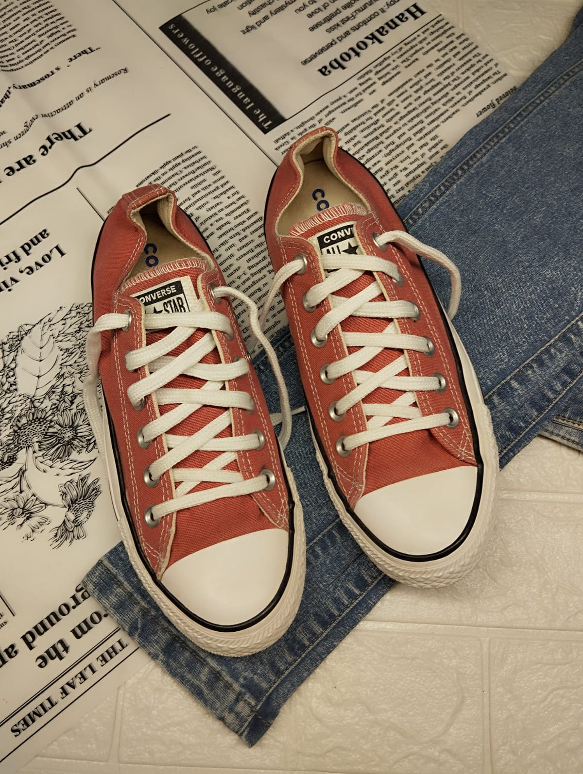 Orange low rise converse