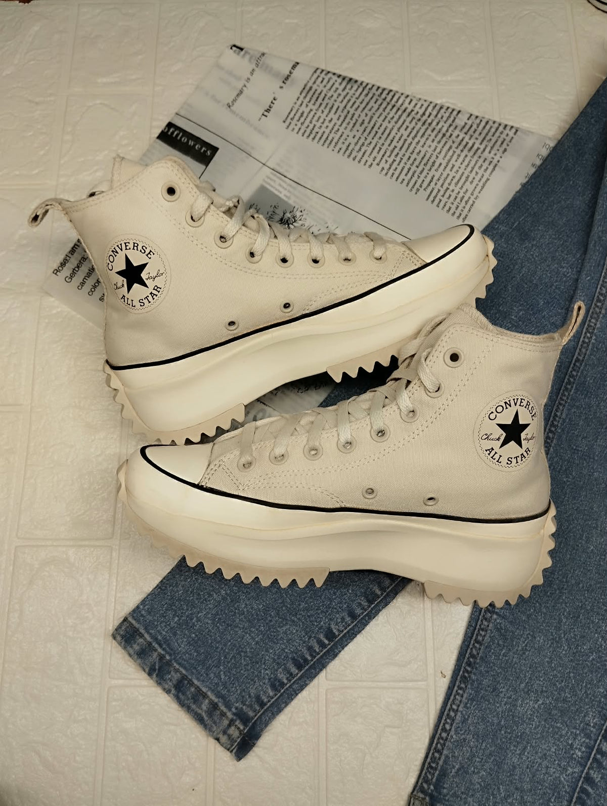 Cream Chunky HighRise