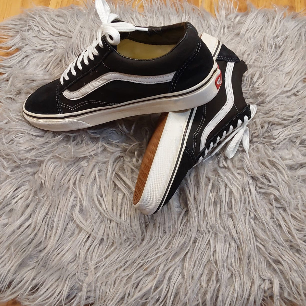 Black low rise vans OG
