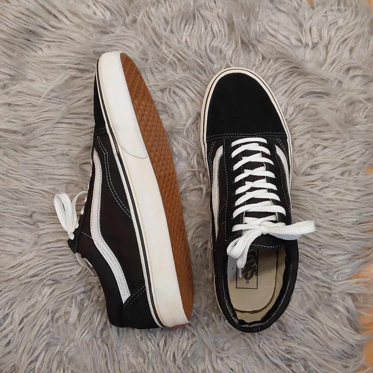 Black low rise vans OG