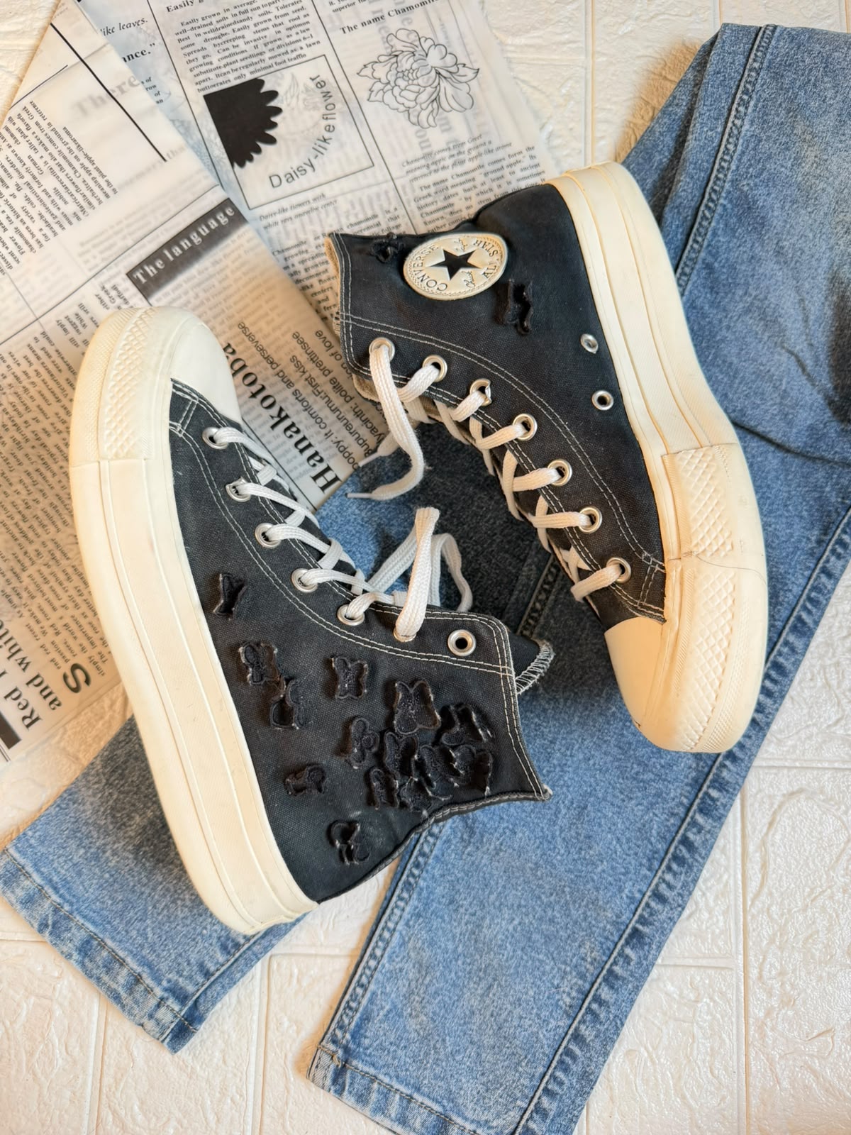 3D Flowers Converse