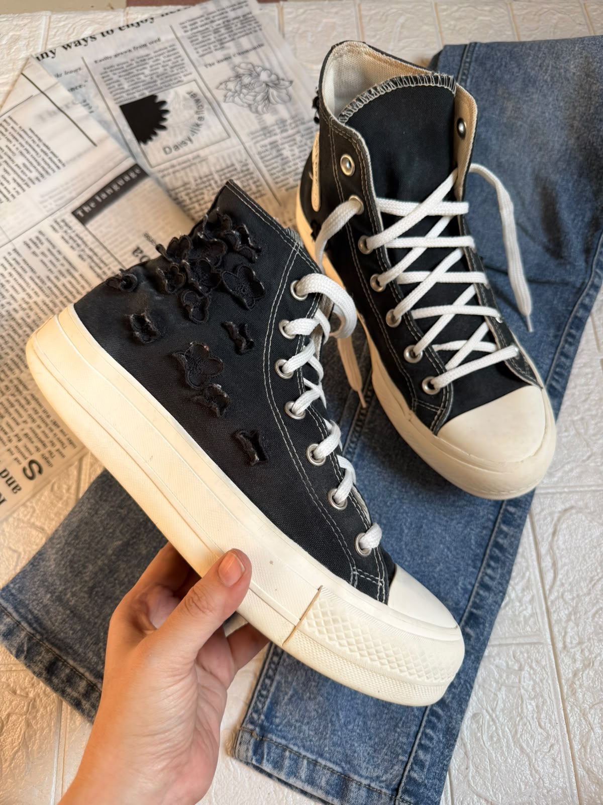 3D Flowers Converse