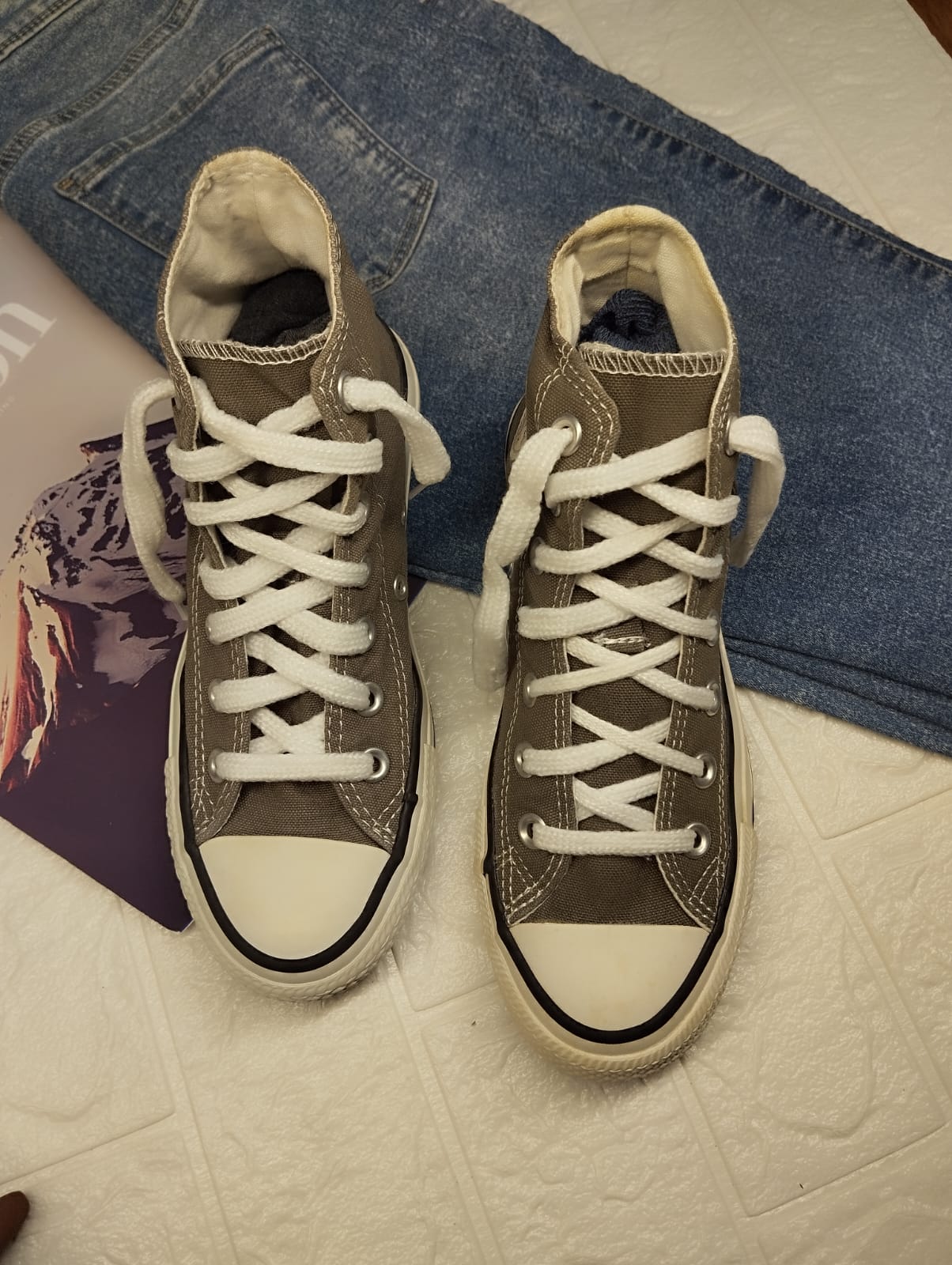 Grey high rise converse