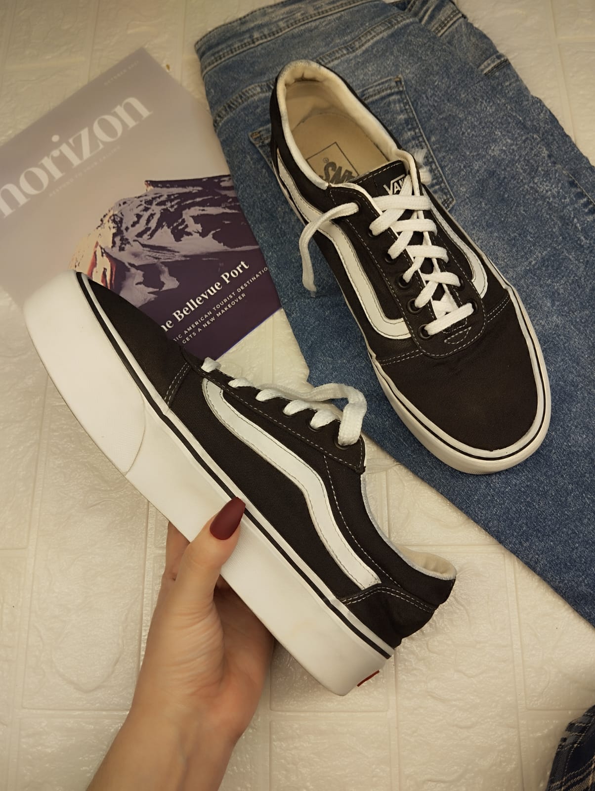 Black low rise vans platform