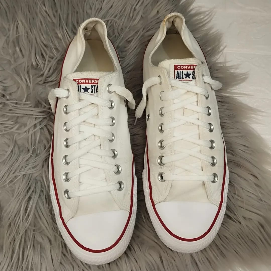 White low rise converse