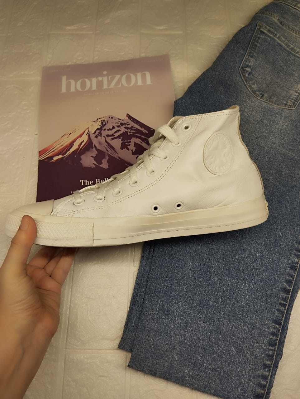 Full White High Rise Converse