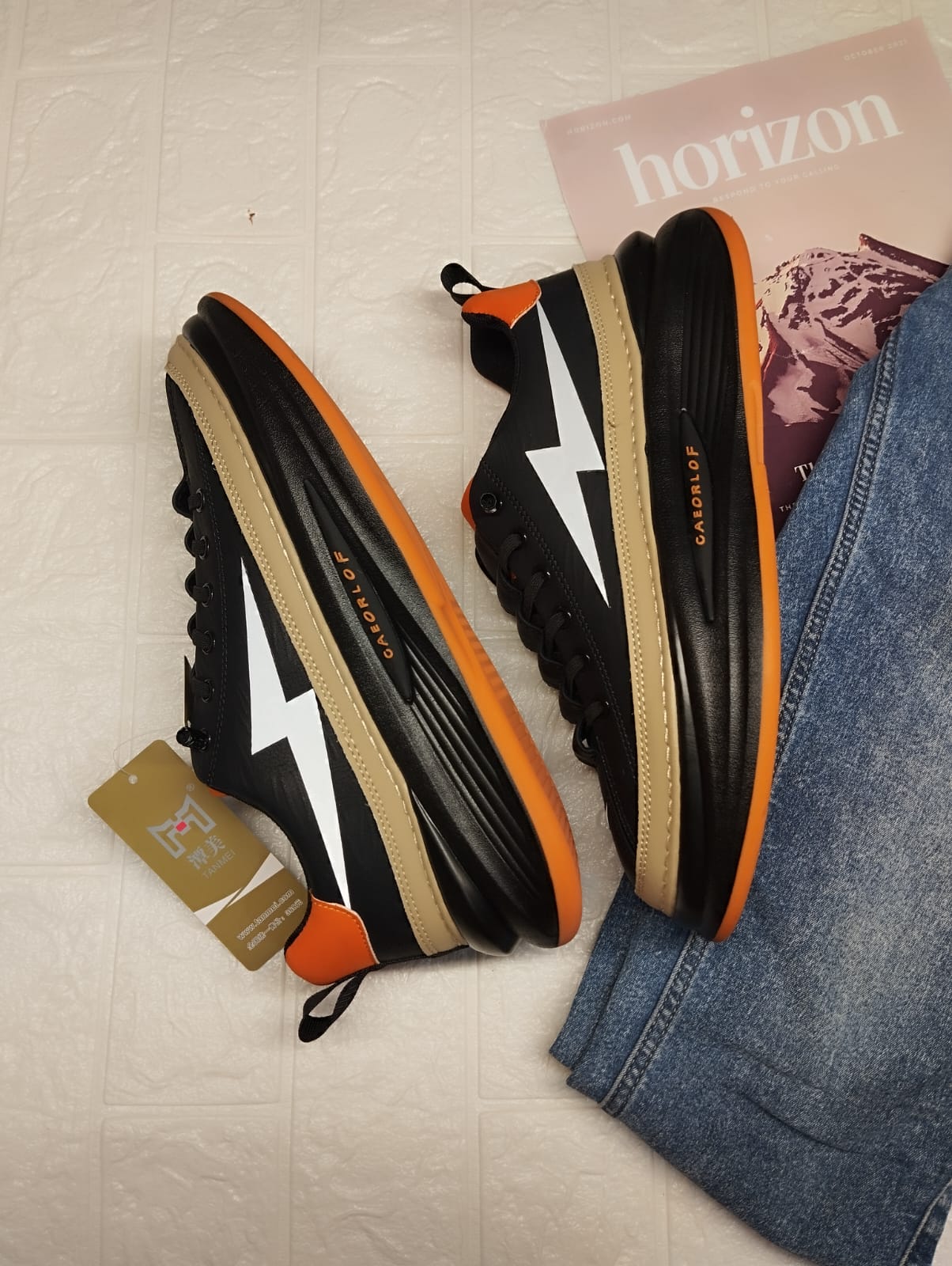 Black flash sneakers