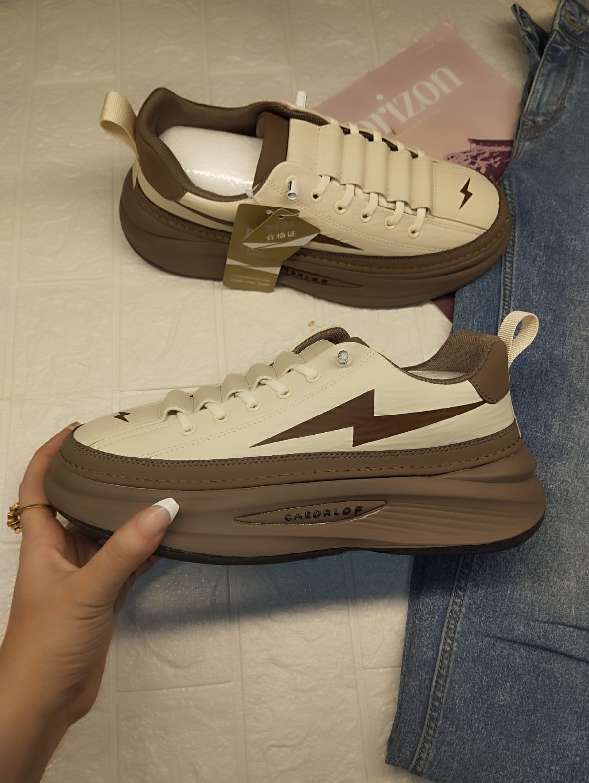 Black flash sneakers