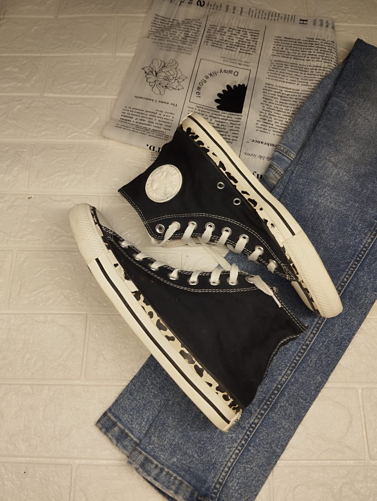 Black and white high rise converse